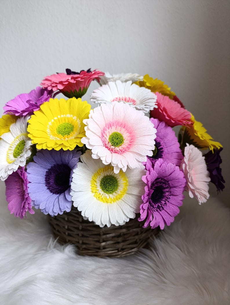 Gerberas en papier crépon – Fleurs en papier faites à la main, bouquet de fleurs en papier, idée cadeau pour la fête des mères, fleurs longue durée, décoration en papier, mariage