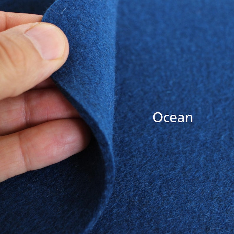 Felt Desk Mat, 100% Wool, Premium Quality, Multiple Colors, 18 x 15.5 inches | Felt Desk Pad