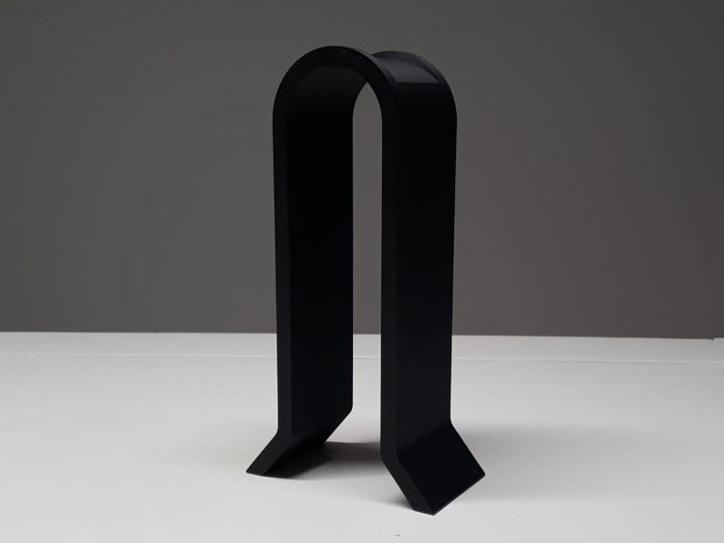 Minimalist Headphone Stand – 10” Tall U-Arch Desk Headset Holder | Modern Display for Gaming, Office & Studio