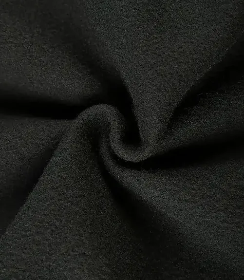 Zweiteiliger Herren-Trainingsanzug: Kapuzenpulli und Jogginghose, geeignet f&uuml;r Fitness-/Wander-/Trainingsaktivit&auml;ten.