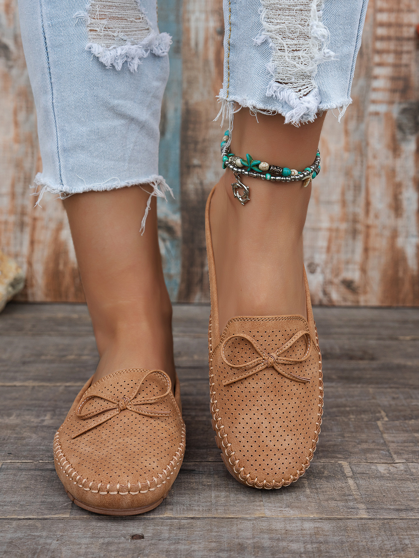 Everyday Loafers &ndash; front view