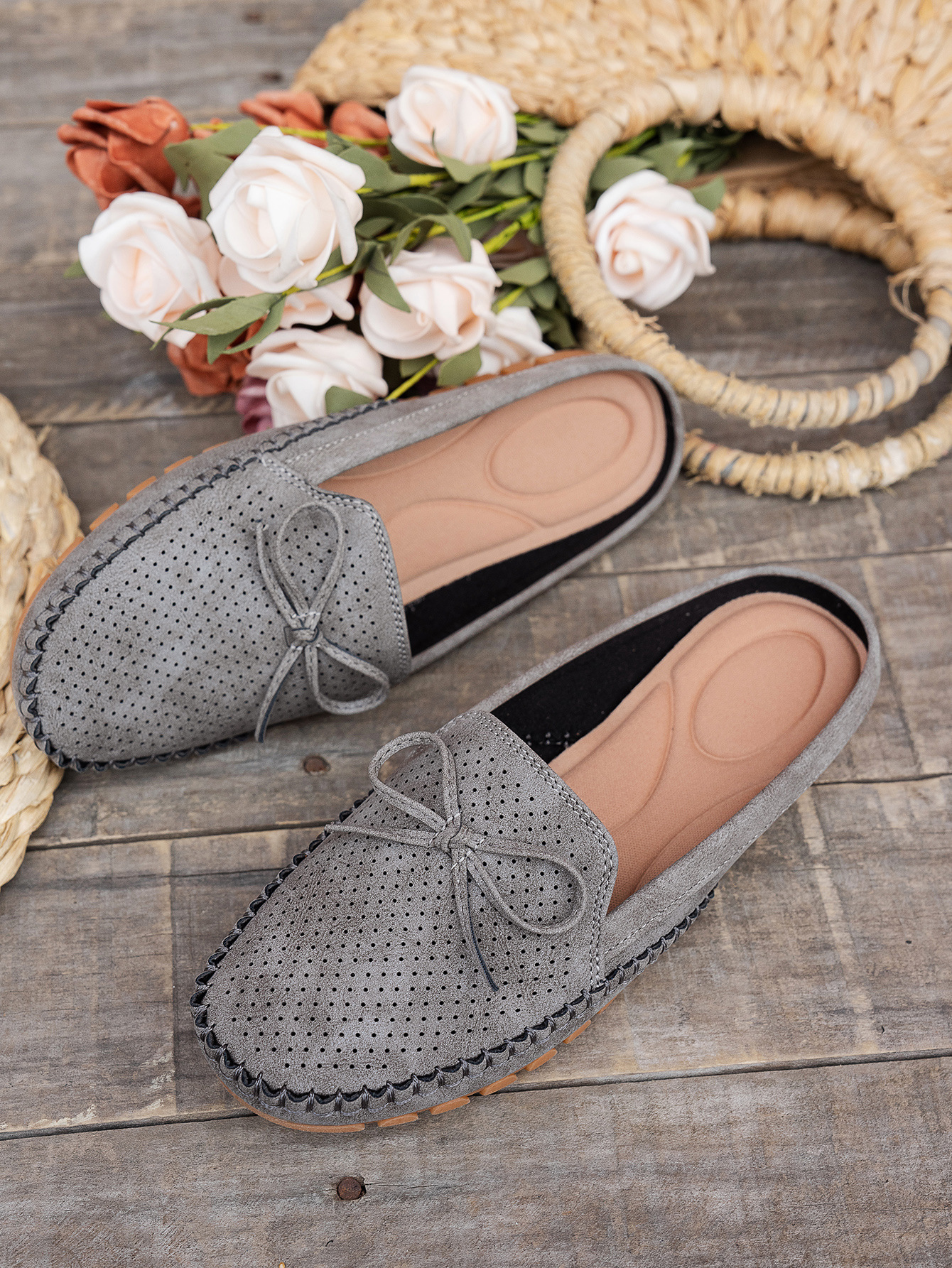 Retro Slip-On Loafers &ndash; material close-up
