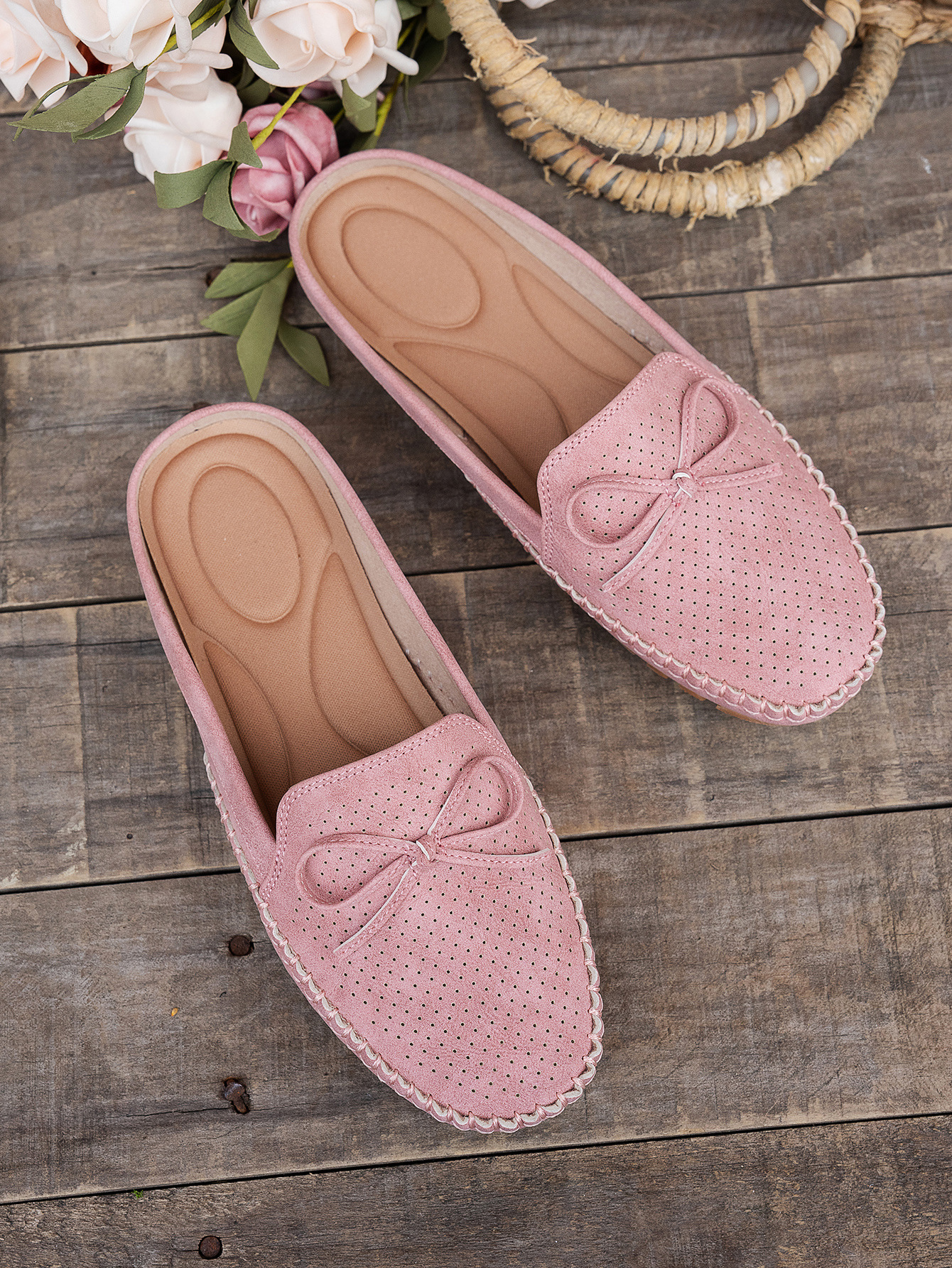 PU Leather Flat Shoes &ndash; stitched seam detail close-up