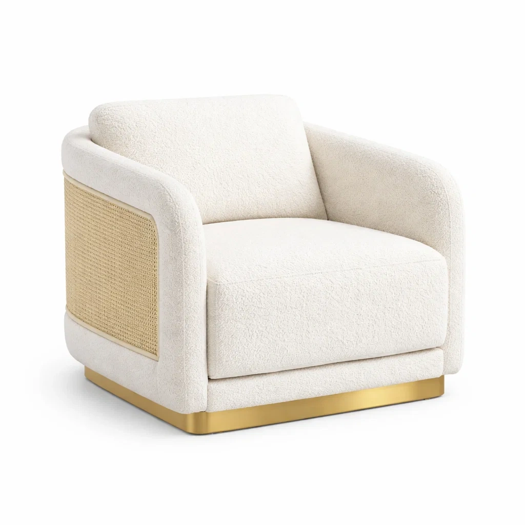 Poltrona in bouclé crema con rattan e base in metallo dorato-DREAMNOOKZ