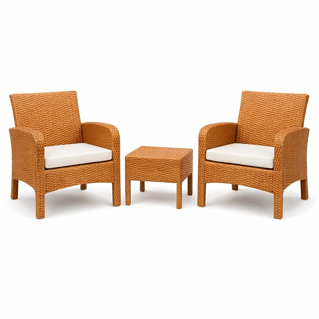 Set relax in rattan sintetico con due poltrone e tavolino e cuscini bianchi-DREAMNOOKZ