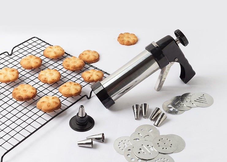 Stainless Steel Biscuit Press and Cookie Decorating Tool Set - Noogni