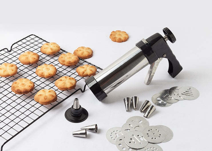 Stainless Steel Biscuit Press and Cookie Decorating Tool Set - Noogni