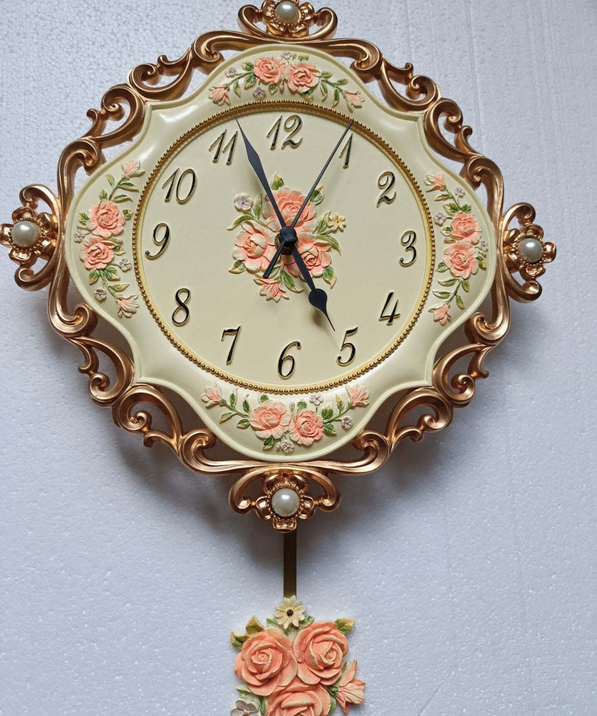 Noogni™ European Floral Stereo Wall Clock - Noogni