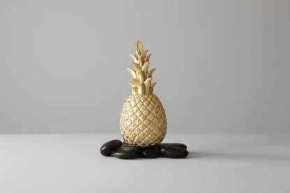 Nordic Modern Pineapple Resin Decorative Ornament for Home - Noogni