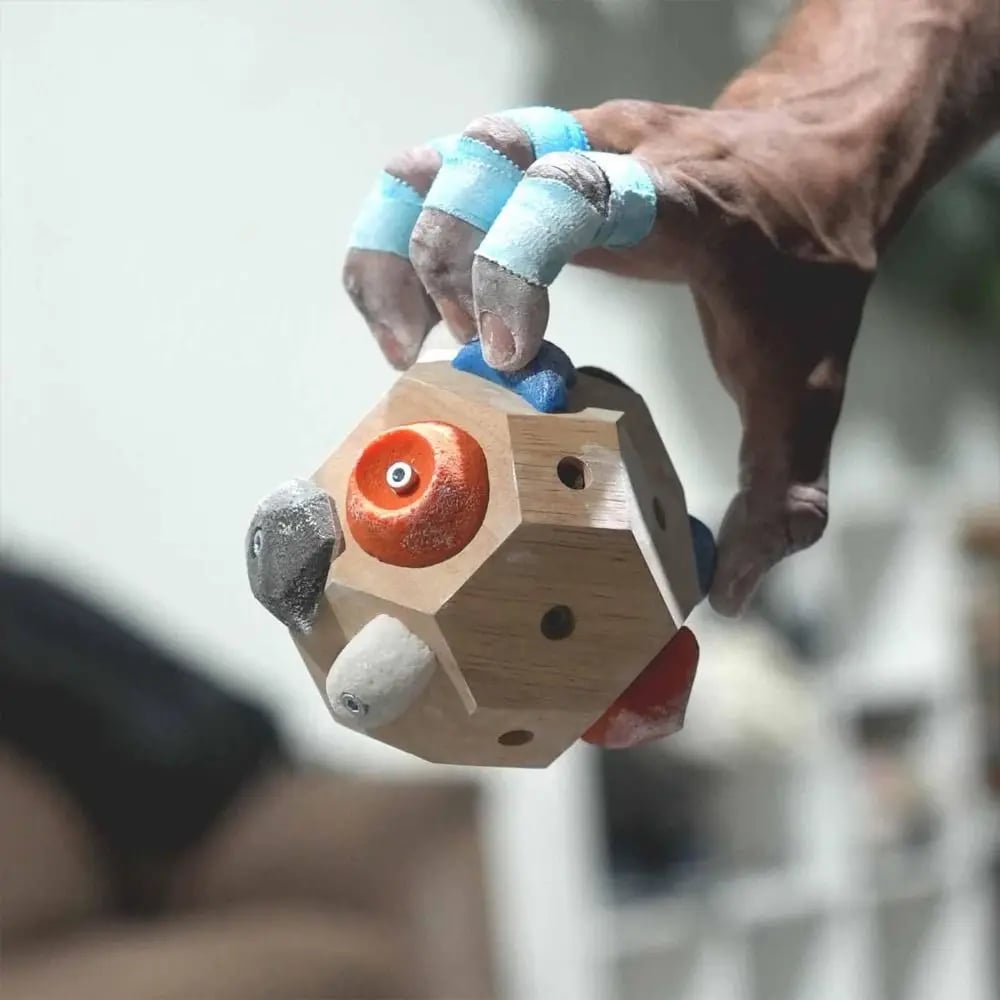 ⚡Portable 3D Hangboard with 12 Detachable Climbing Holds - Customizable Wooden Fingerboard & Stress Relief Tool