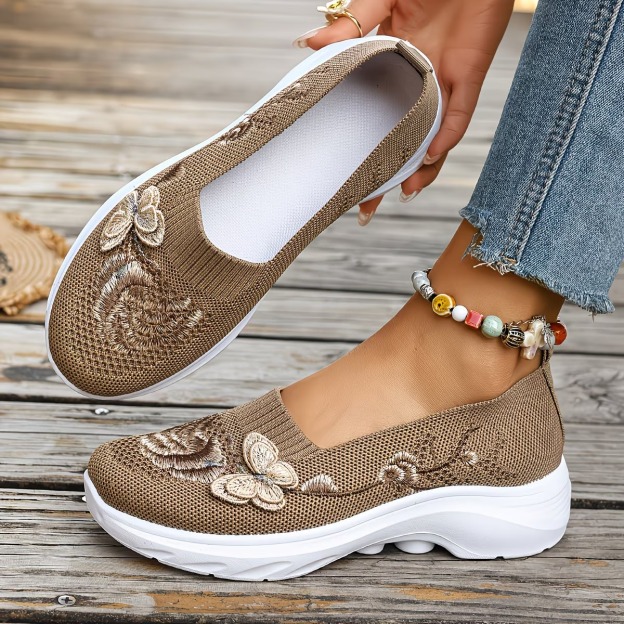 Women's Butterfly Embroidered Loafers