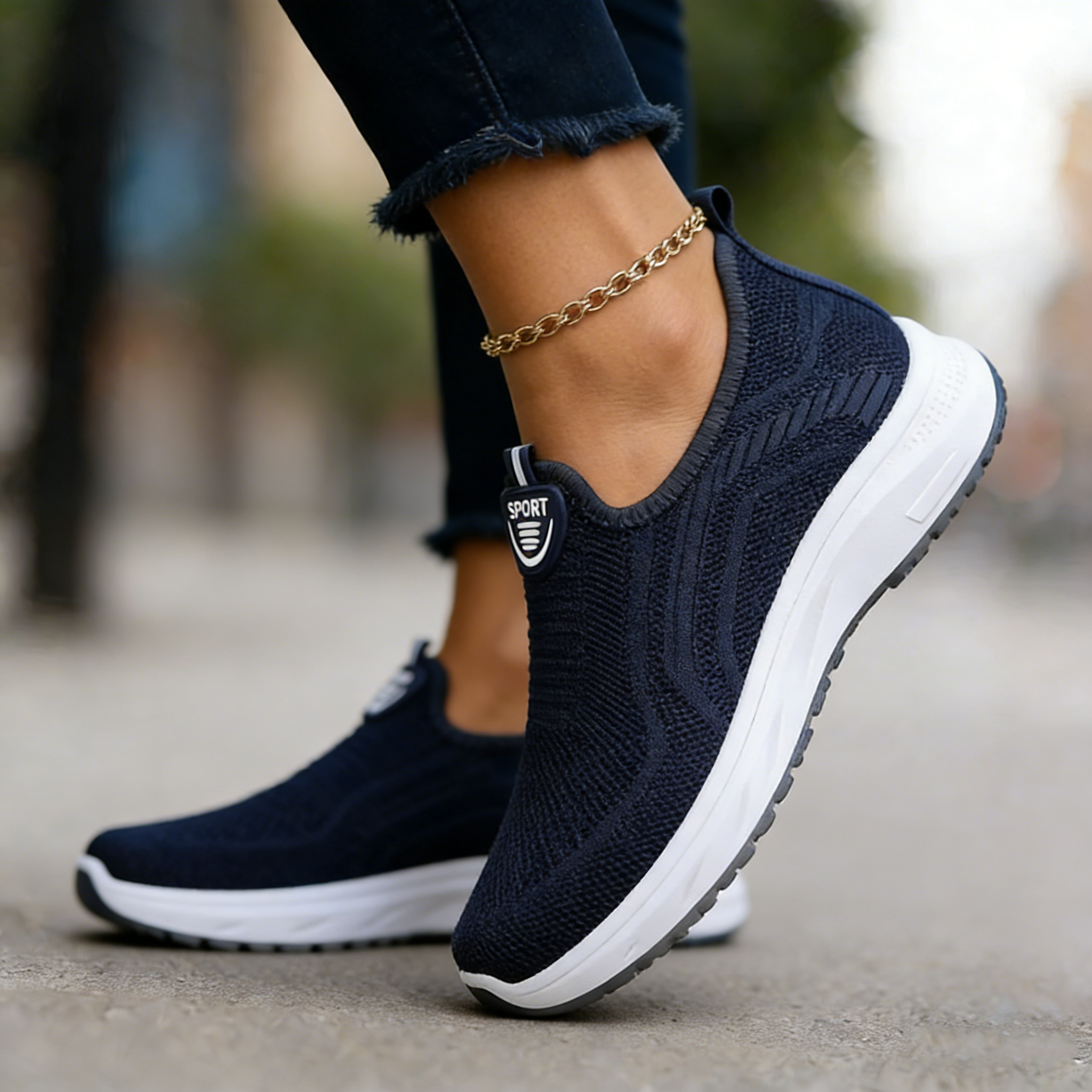 🔥Last day sale 50% off - Women's super comfortable breathable soft sole orthopedic slip-on casual shoes