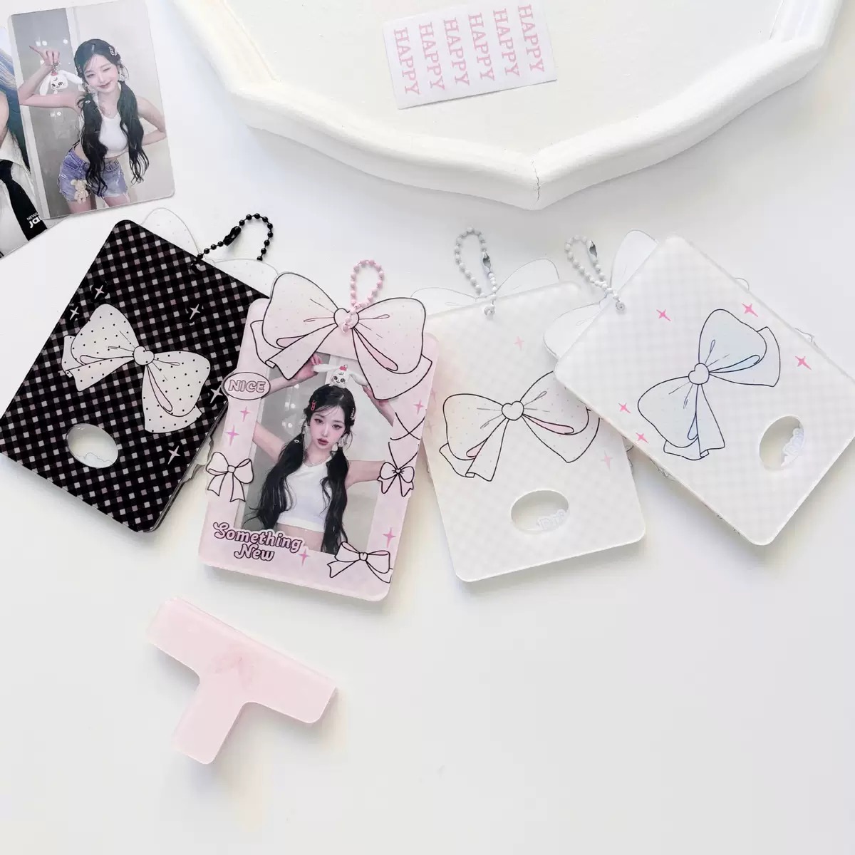 Ins Cute Ballet Style Bow Acrylic 4-Cut Photo ID Card Holder & Photocard Frame for K-pop Stans