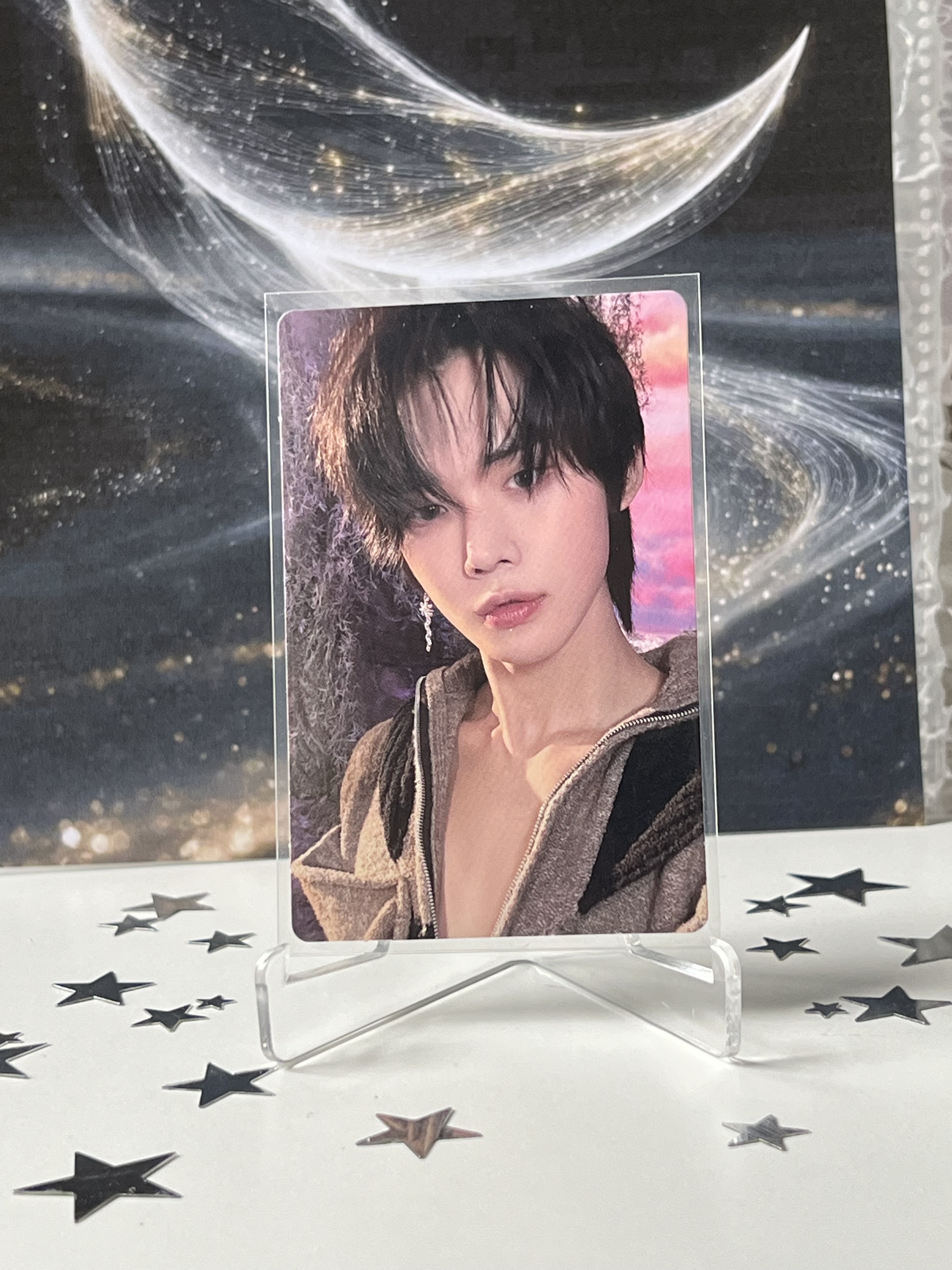 TOMORROW X TOGETHERofficial photocard - Yeonjun (for MOA)