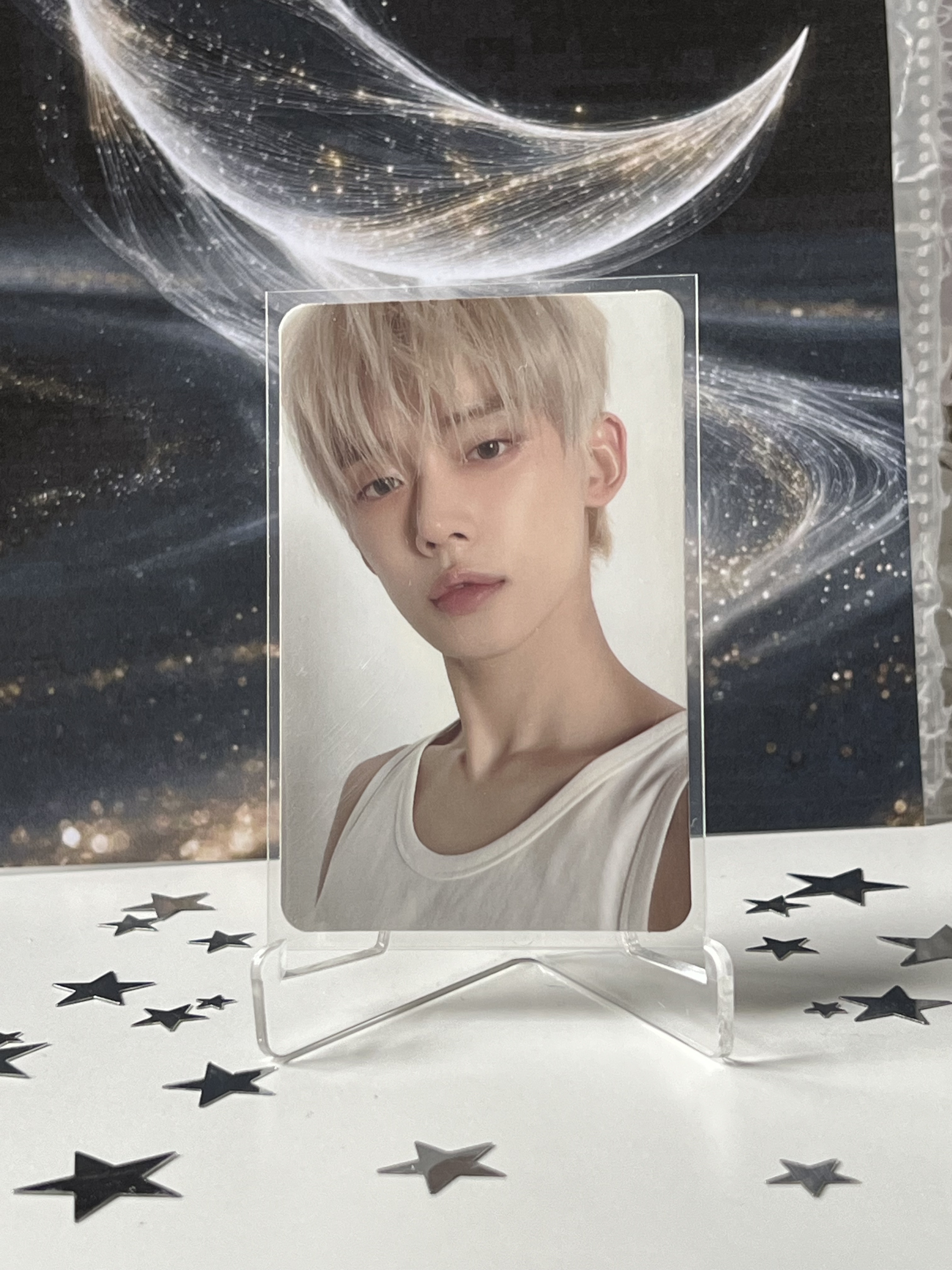 TOMORROW X TOGETHERofficial photocard - Yeonjun (for MOA)