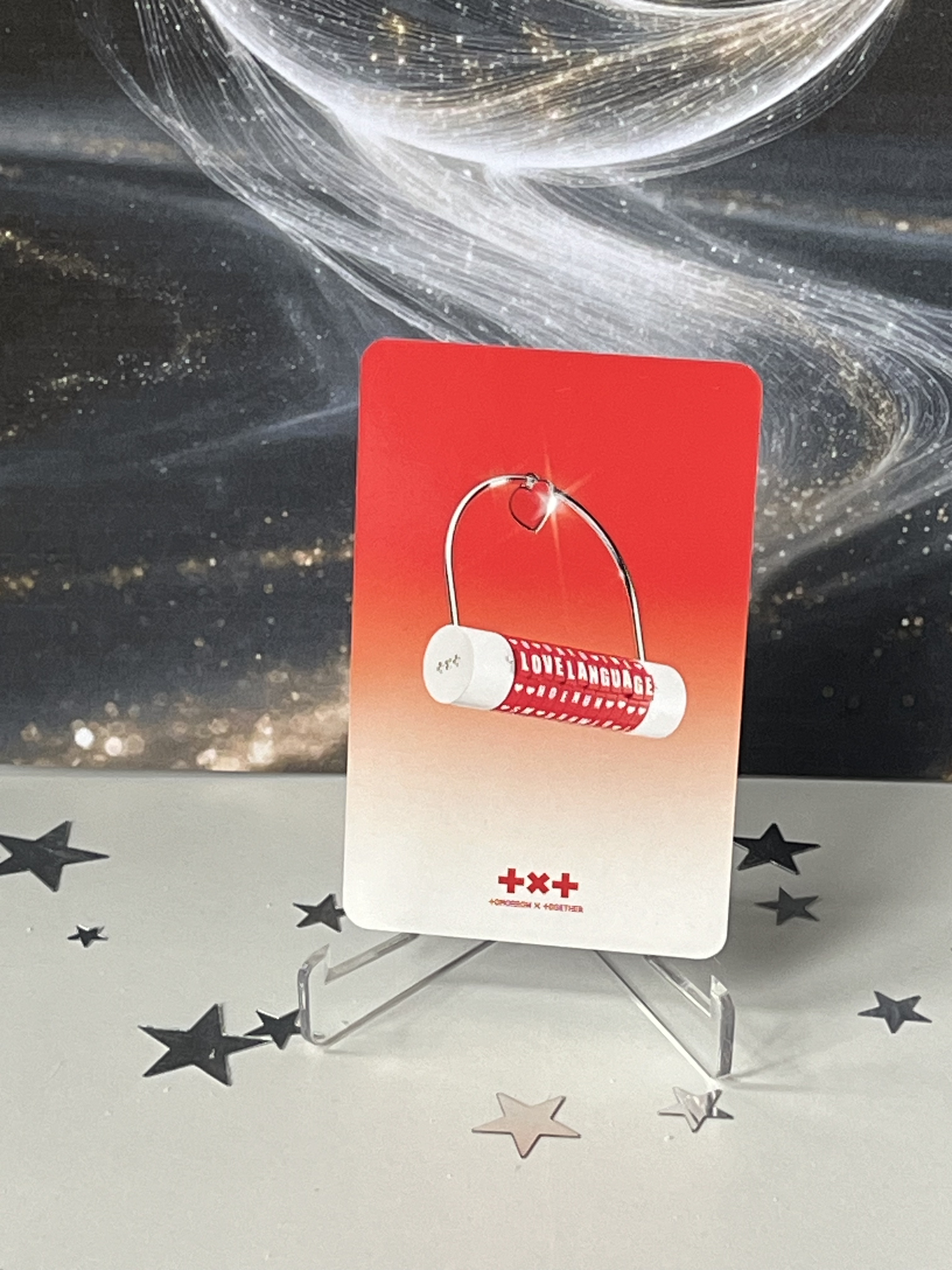 TOMORROW X TOGETHERofficial photocard - Yeonjun (for MOA)