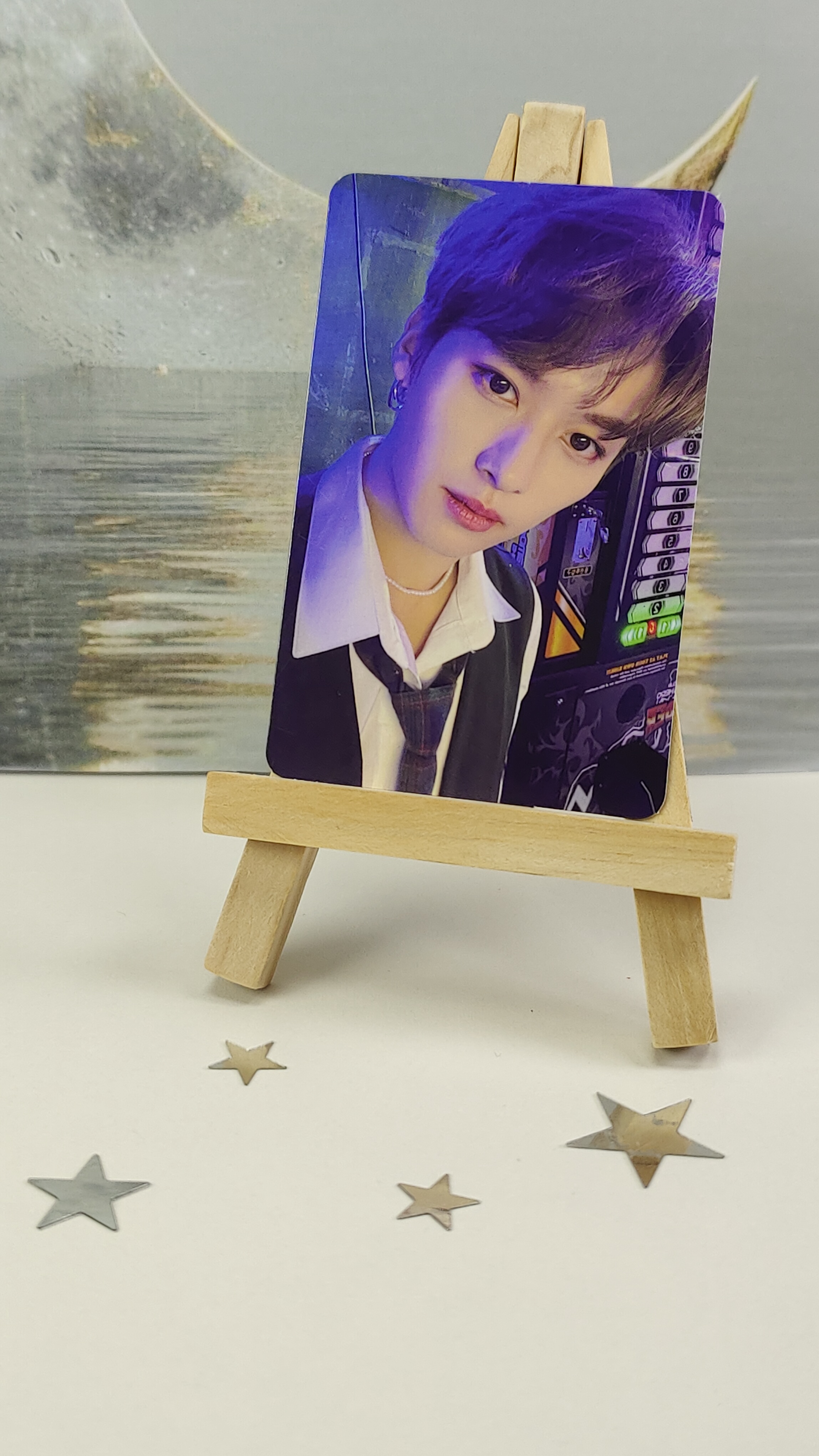 Stray Kids official photocard - Lee Know