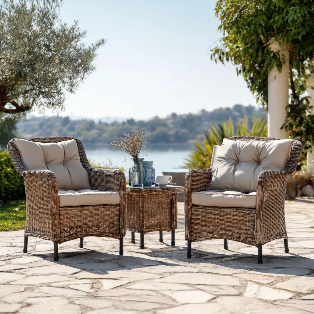 Ensemble de détente en rotin Synthétique 60x70x85 cm - 2 fauteuils avec table 45x45x50 cm - Beige - Confort moderne