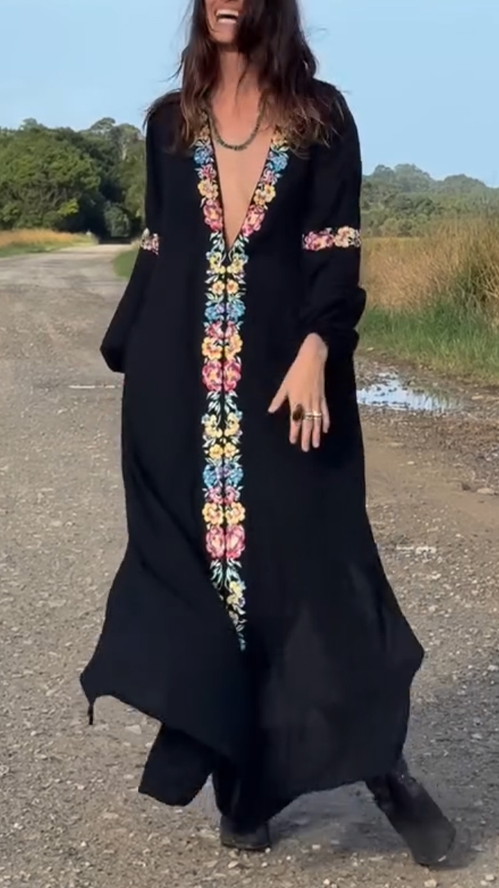Women Deep V-neck Long Sleeved Printed Casual Maxi Dress