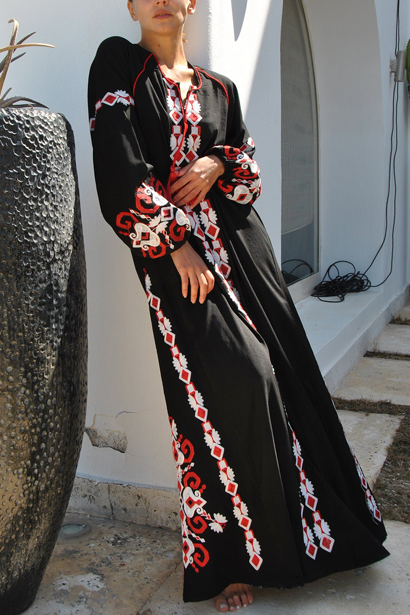 Womens Round Neck Long Sleeved Embroidered Elegant Casual Maxi Dress