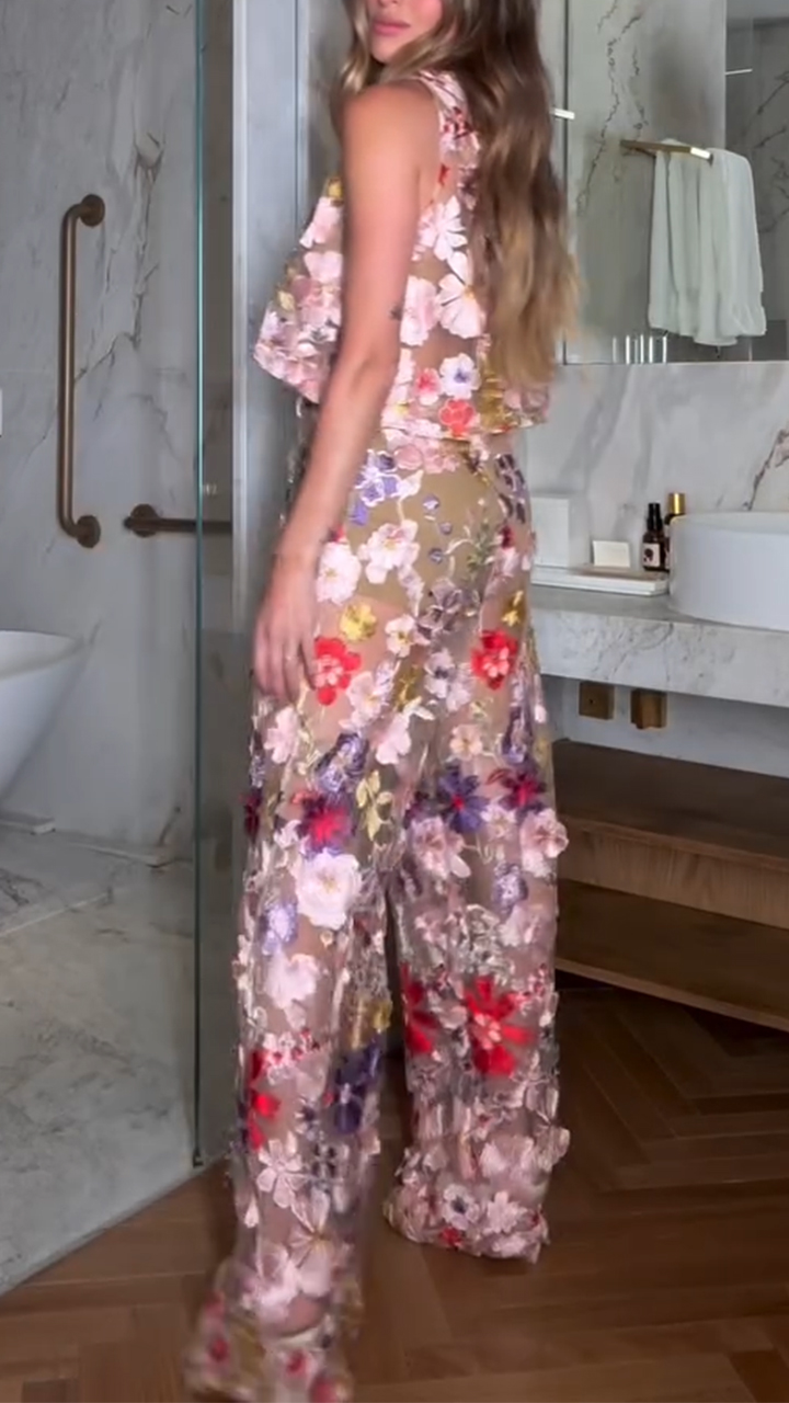 Womens Round Neck Sleeveless Floral Print Perspective Casual Suit