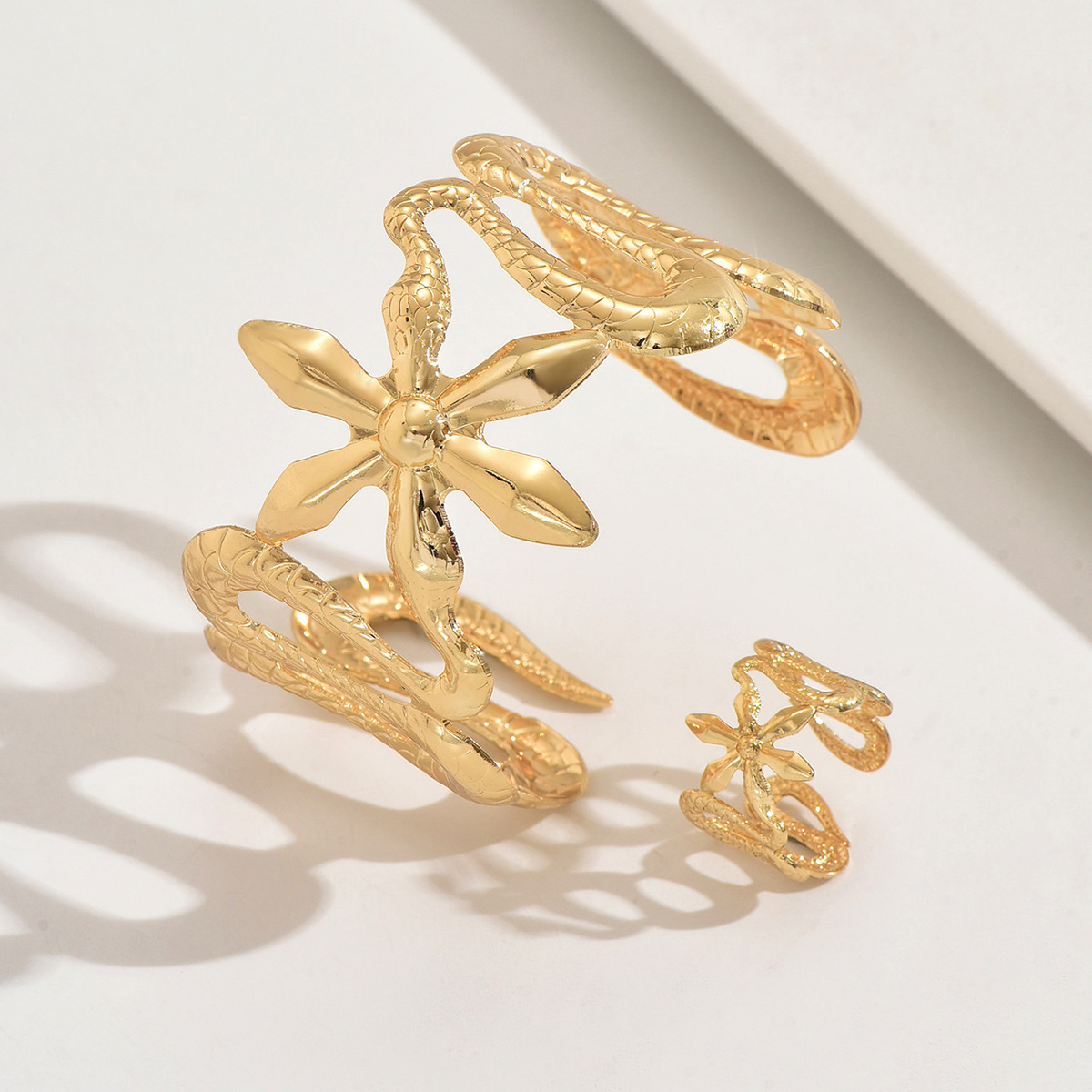 Metal Beach Holiday Bracelet and Ring Set