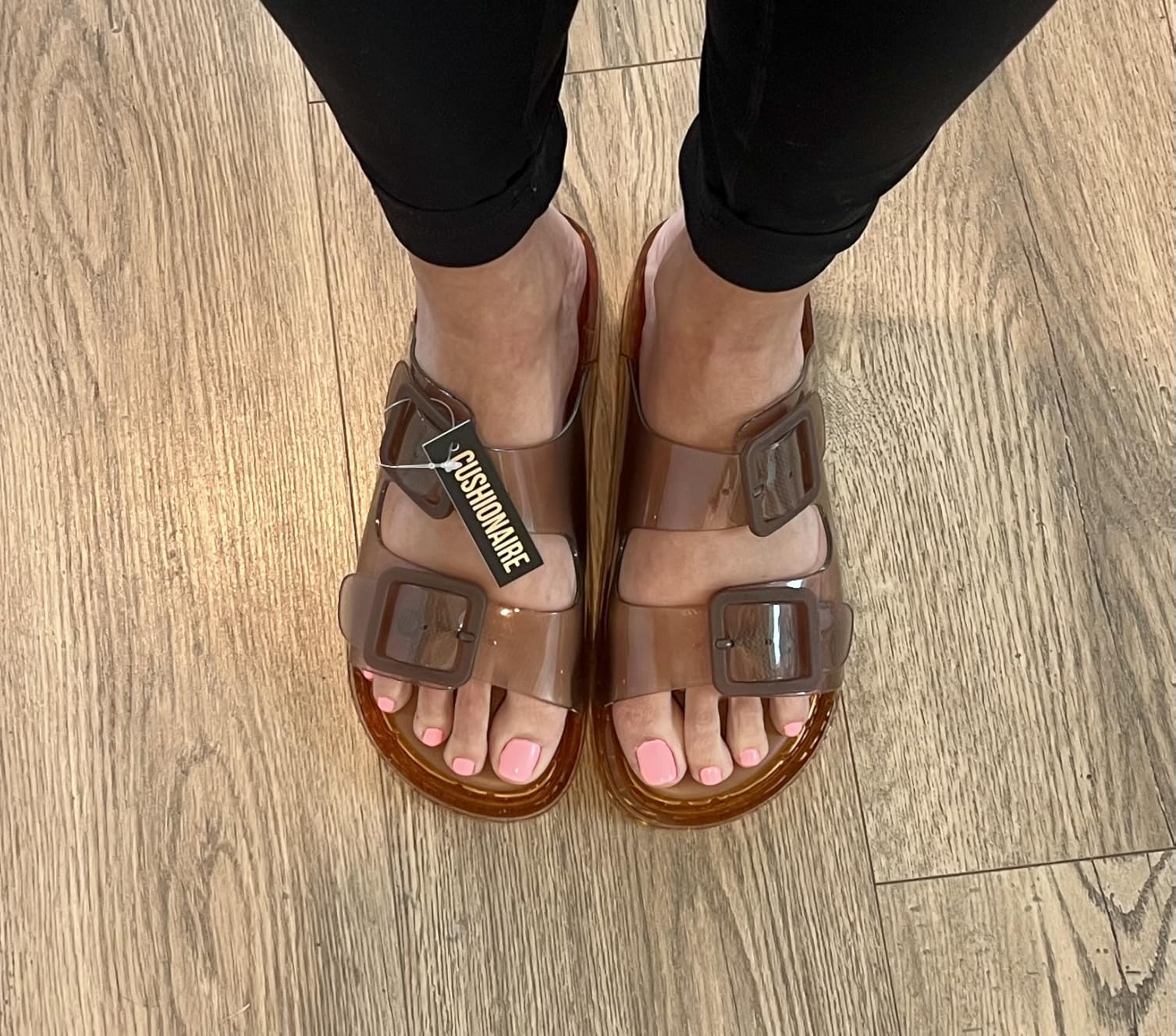 The OOMI Jelly Sandal