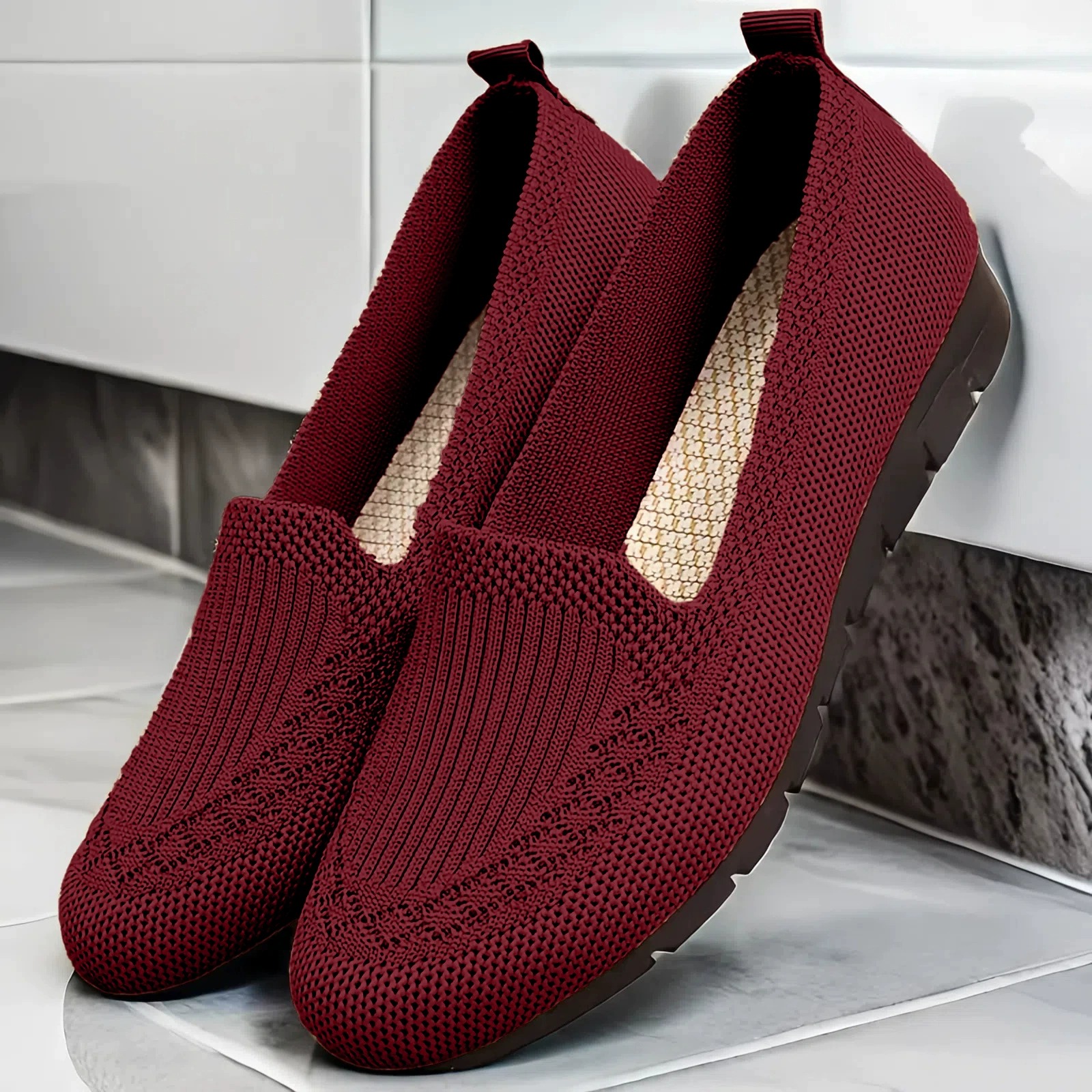 Women Comfortable Arch Support Non-Slip Flat Shoes