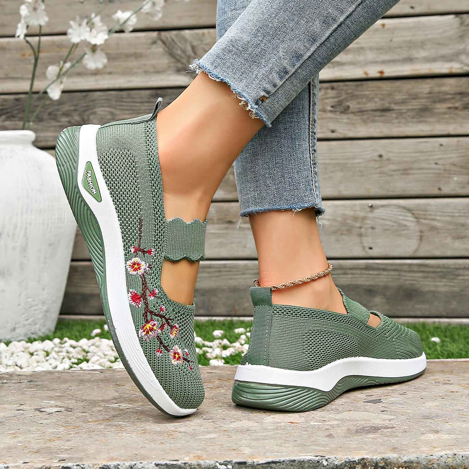 Women's comfortable breathable knitted sneakers