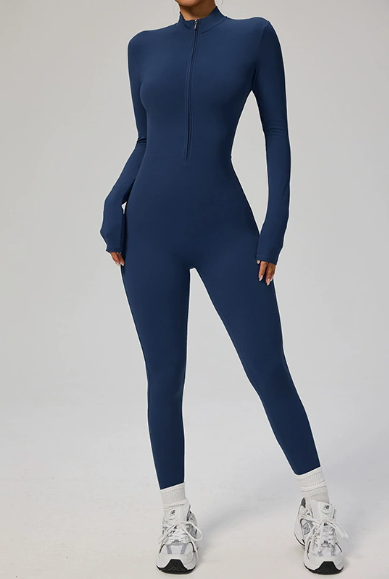 🧸❄️ Топъл плюшен гащеризон – уют и топлина през целия ден