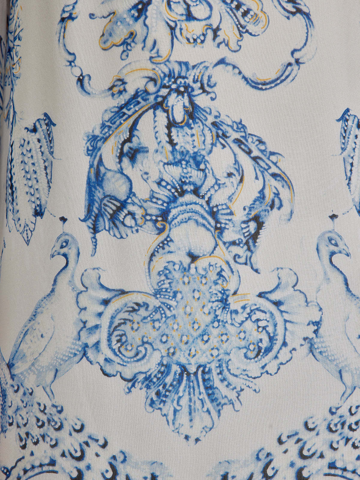 Копринена италианска рокля с V-образно деколте и флорален принт