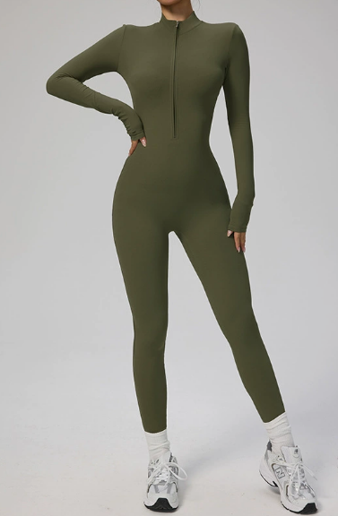 🧸❄️ Топъл плюшен гащеризон – уют и топлина през целия ден