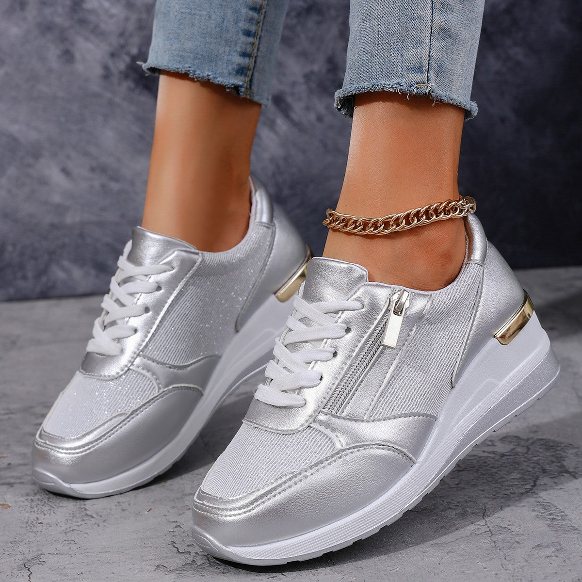 Neue orthopädische Damen-Sneaker mit Schnürsenkeln und seitlichem Reißverschluss