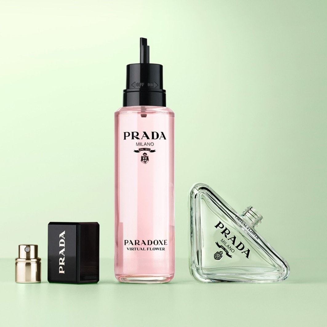 Prada Paradoxe Virtual Flower
