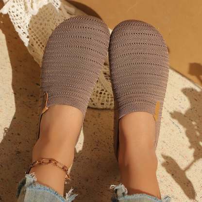 Hurxie Women Clogs Knit Slip On Mules Work Shoes with Arch Support Slippers Round Toe Slides Comfortable Flats Coffee 36