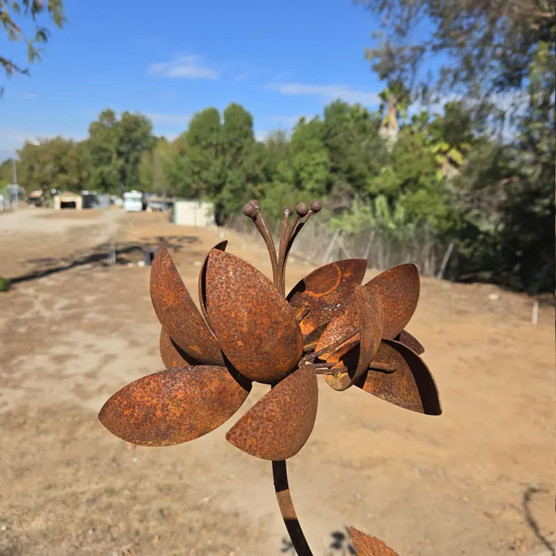 Rustic Flower Garden Wind Spinner