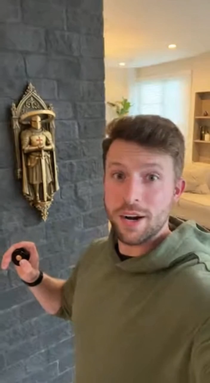 ⚡️59% OFF - Last Day Only!✝️Knight Wall Lamp⚔️