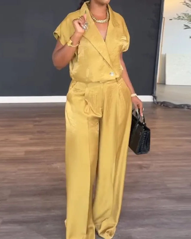 Collared short-sleeved solid color two-piece set