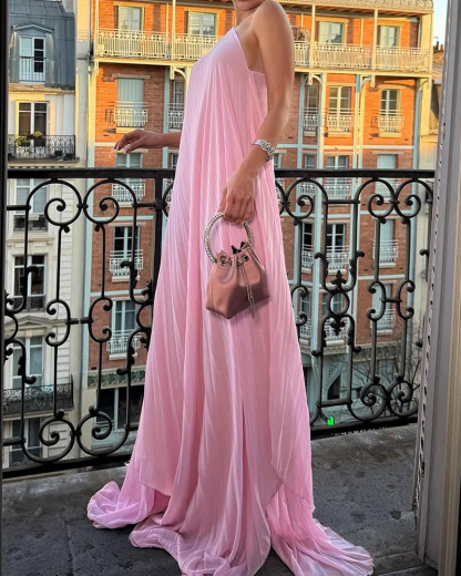 Elegant One-Shoulder Pleated Dress