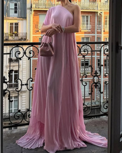 Elegant One-Shoulder Pleated Dress