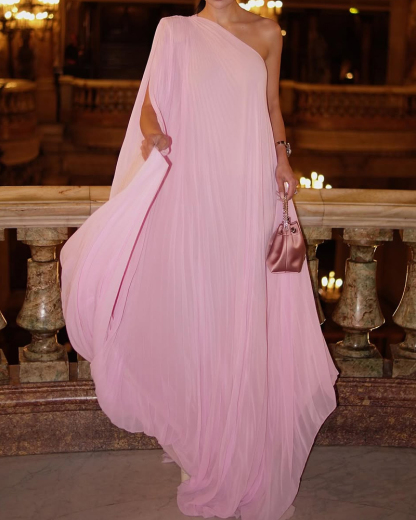 Elegant One-Shoulder Pleated Dress