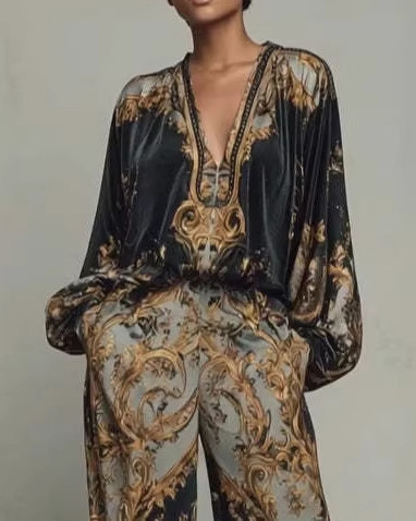 V-Neck Loose-Fitting Printed Two-Piece Set