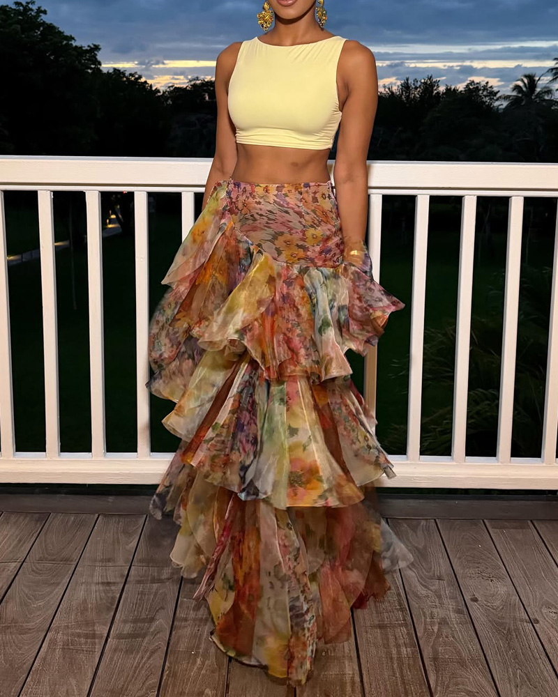 Sleeveless Solid-Color Top + Layered Printed Skirt Two-Piece Set