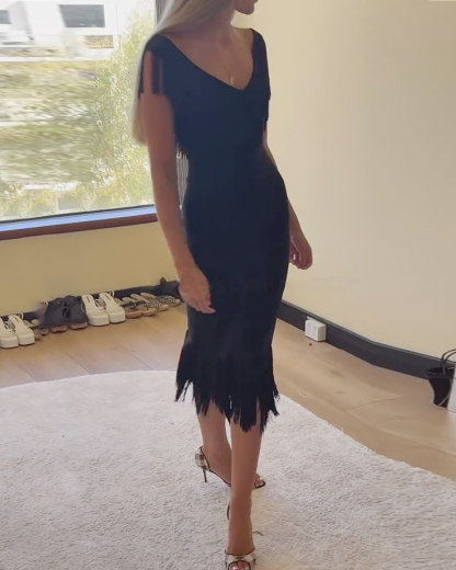 Elegant Tassel Solid Color Dress