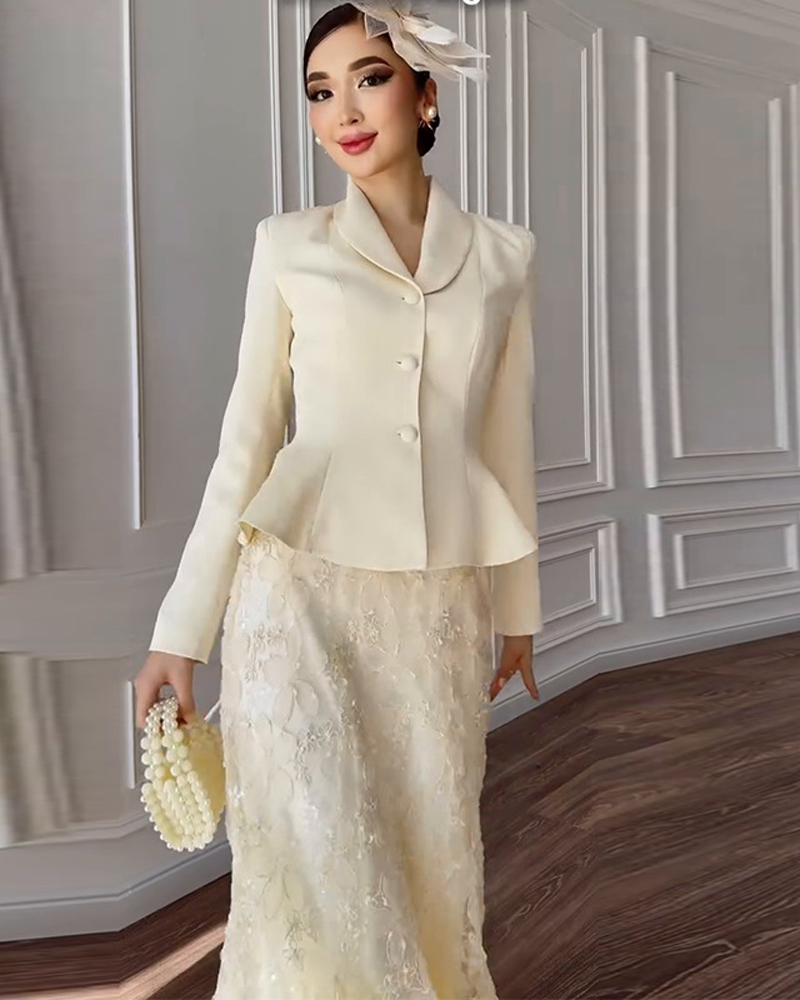 Elegant Long-Sleeve Slim-Fit Dress Set with Lace Trim