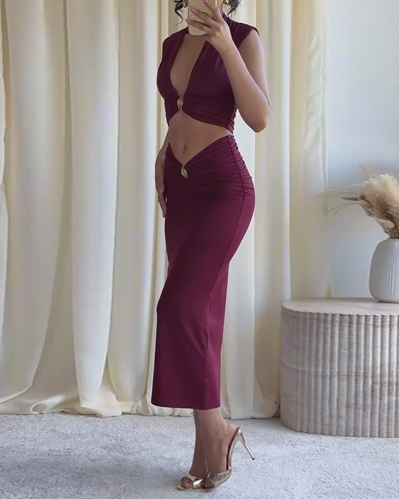 Sleeveless Cutout Twisted Solid-Color Two-Piece Set