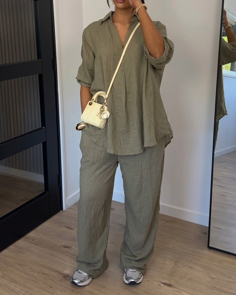 Casual Solid-Color Two-Piece Set with Lapel and Short Sleeves