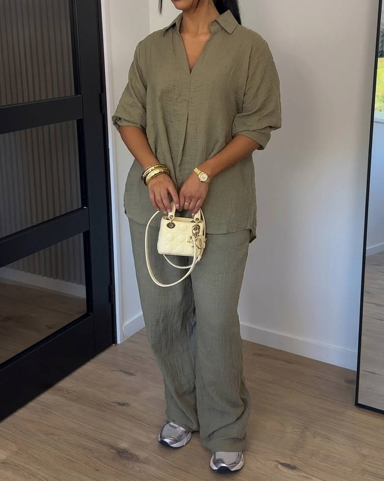 Casual Solid-Color Two-Piece Set with Lapel and Short Sleeves