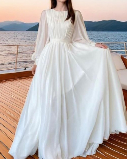 Lantern Sleeve Pearlescent Yarn Round Neck Long Sleeve Dress