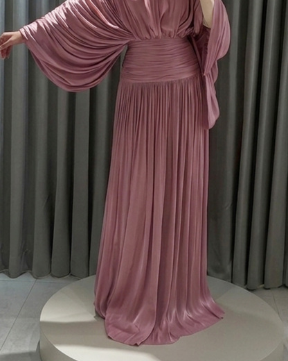 Round Neck Pleated Solid Color Dress